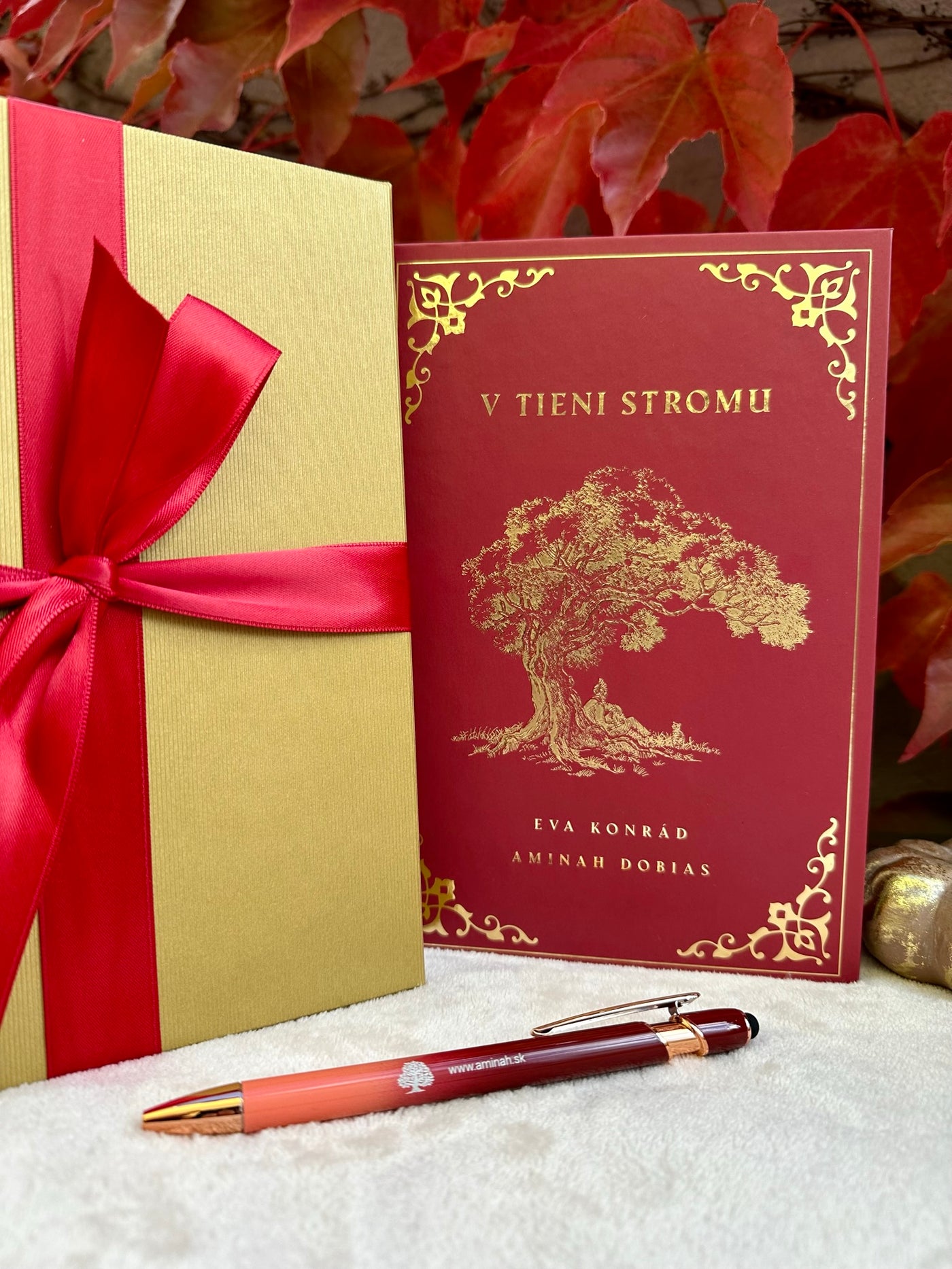 V TIENI STROMU